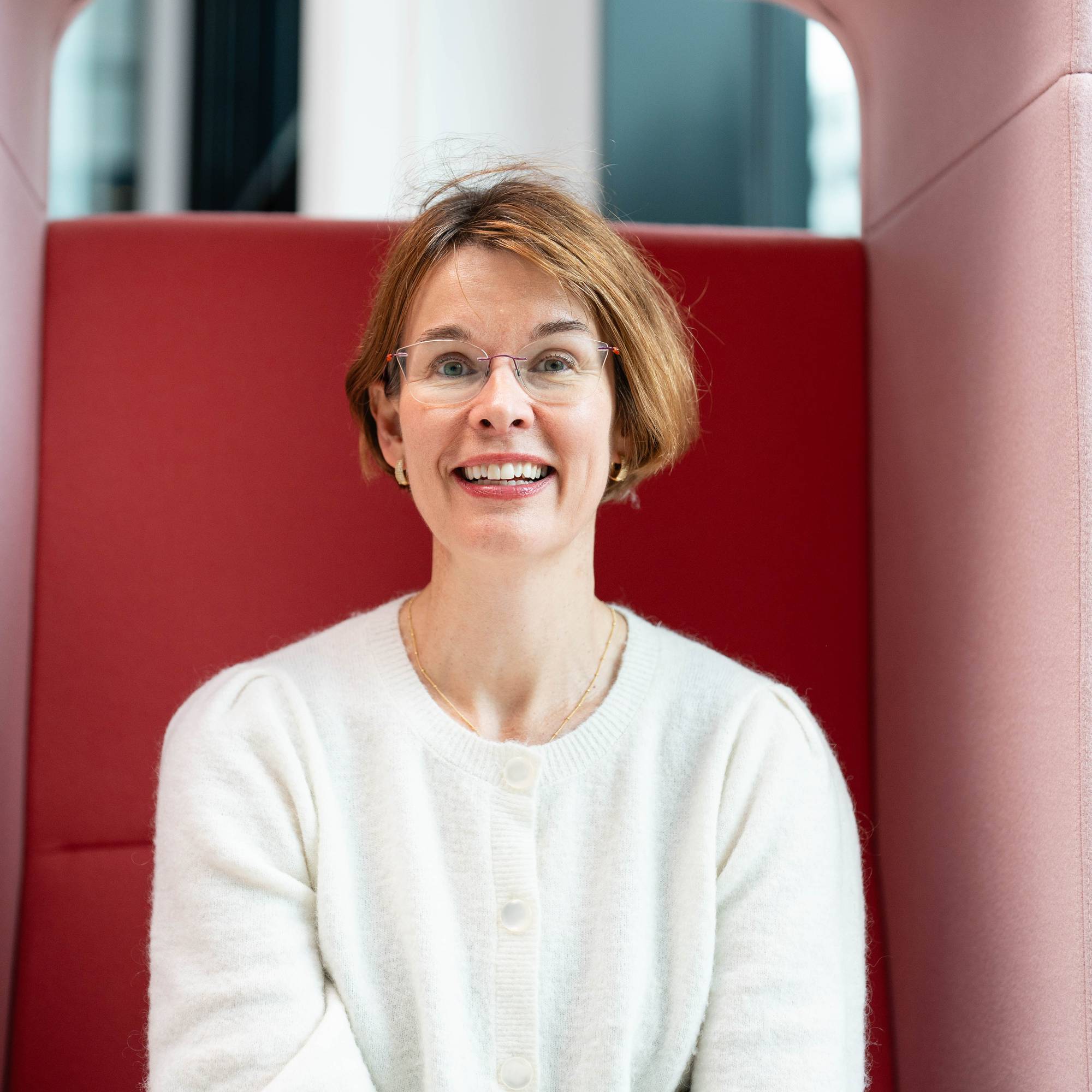 Professor Jana Midelfart Hoff i nevrologi. 