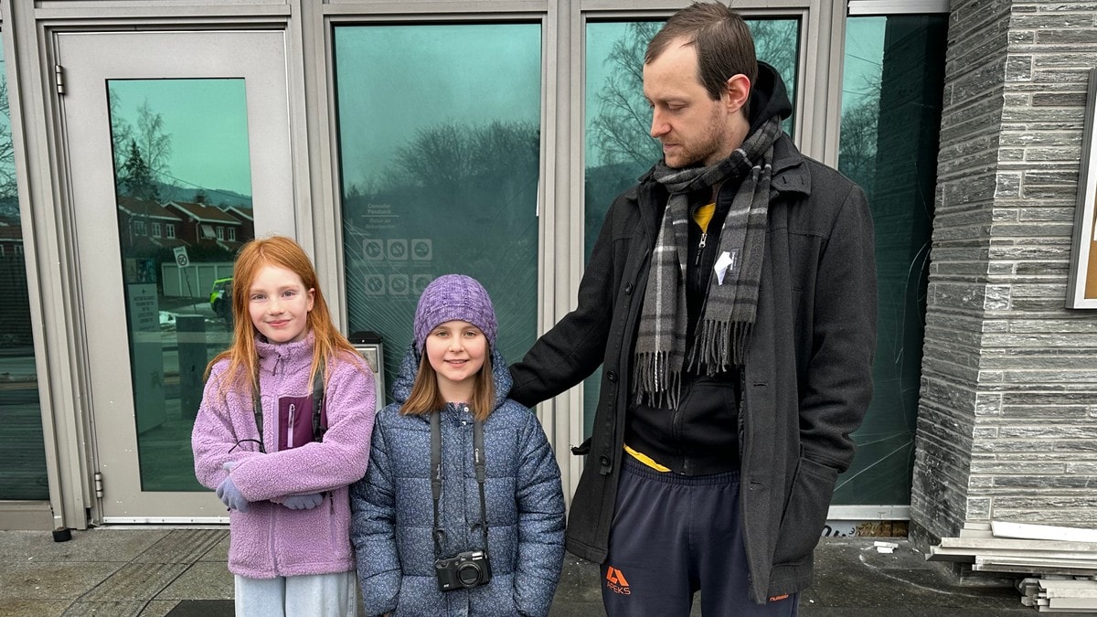 Matilda (9) våknet av eksplosjonen ved ambassaden: – Det var kjempehøyt!