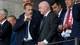Matthias Schrader / AP,NTB Aleksander Čeferin og Gianni Infantino sammen med andre fotballedere på tribunen. (Bildebeskrivelsen er laget av en KI-tjeneste)
