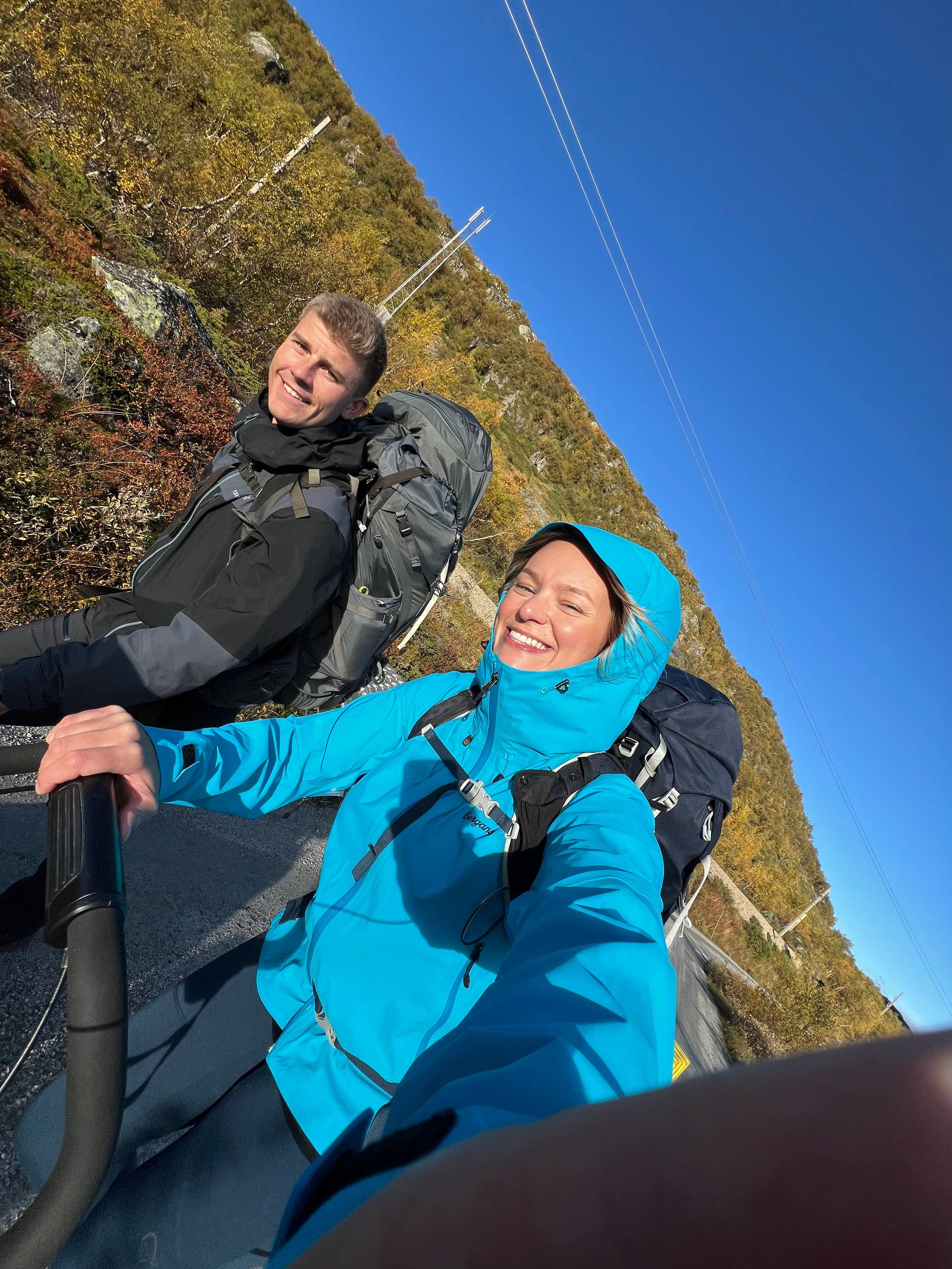 Familie Hjertaker og Espelid på tur