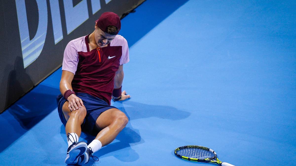 Tennisstjernen Holger Rune varsler comeback etter skrekkskade