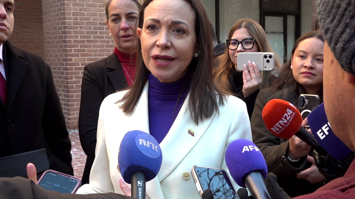 Slik svarar Machado på nobelpriskritikken: Ber det norske folk om støtte