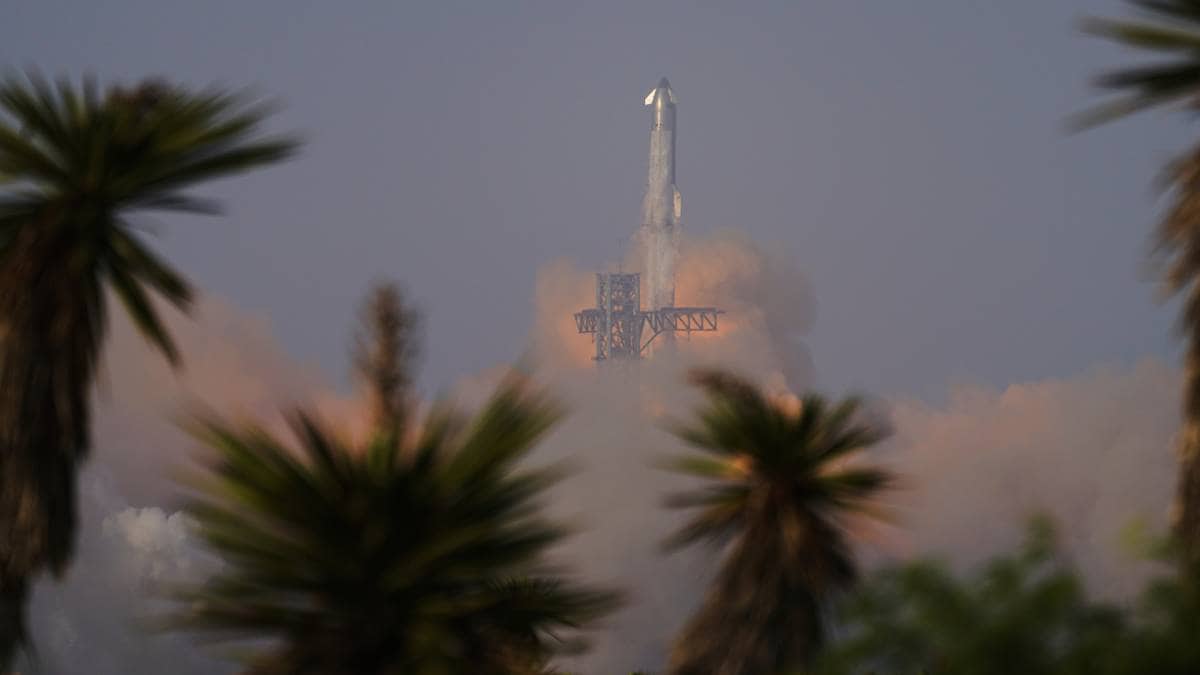 SpaceX mistet kontrollen over rakett under prøveoppskyting