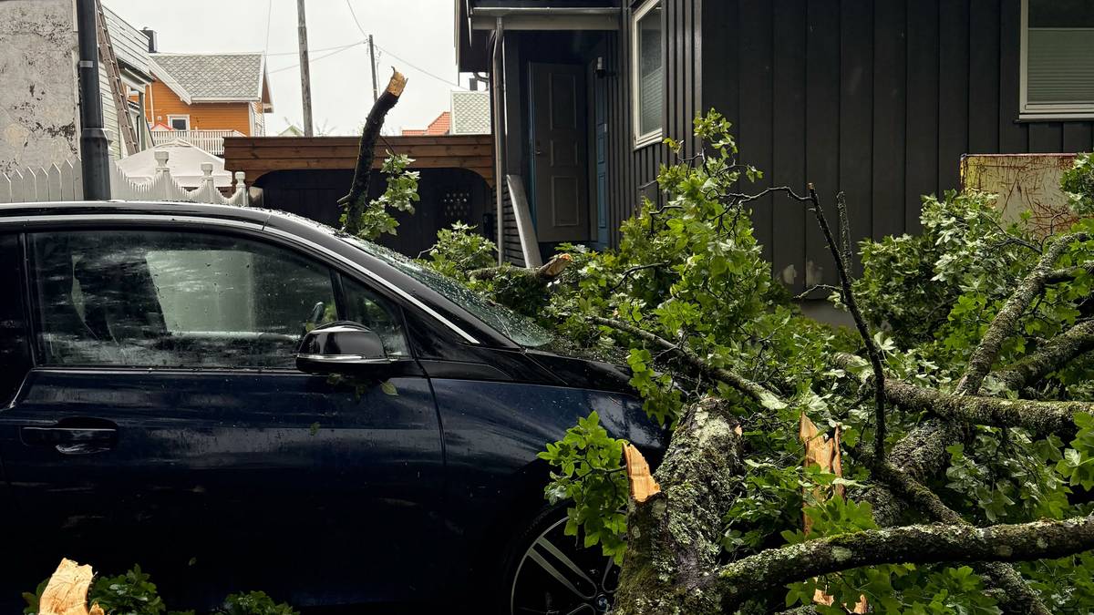Ber folk passe på i uværet