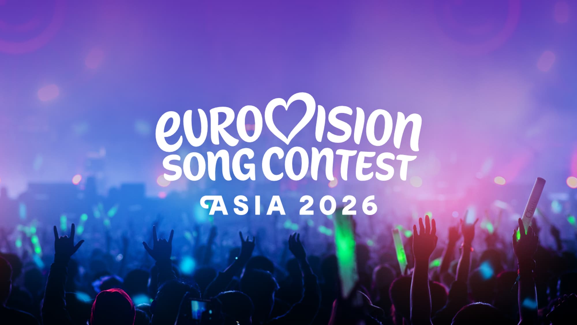 Hender som jublar opp mot logoen til Eurovision Asia