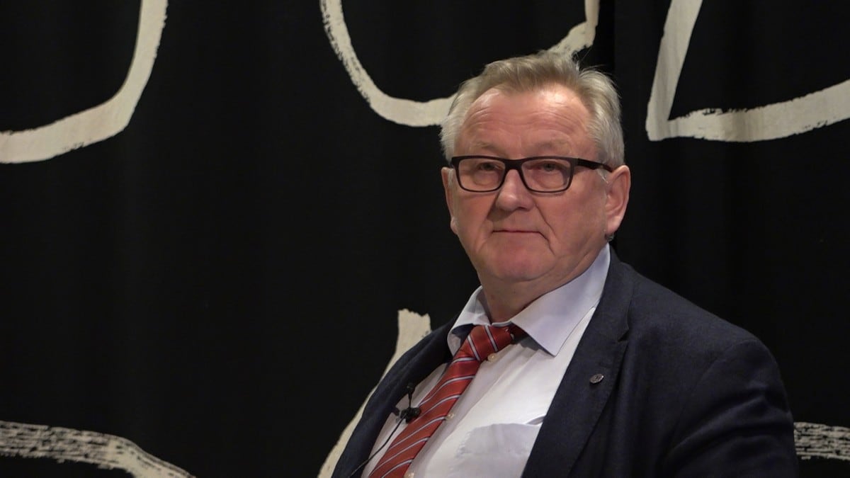 Tilsynsutvalg skal vurdere høyesterettsdommer Skoghøy
