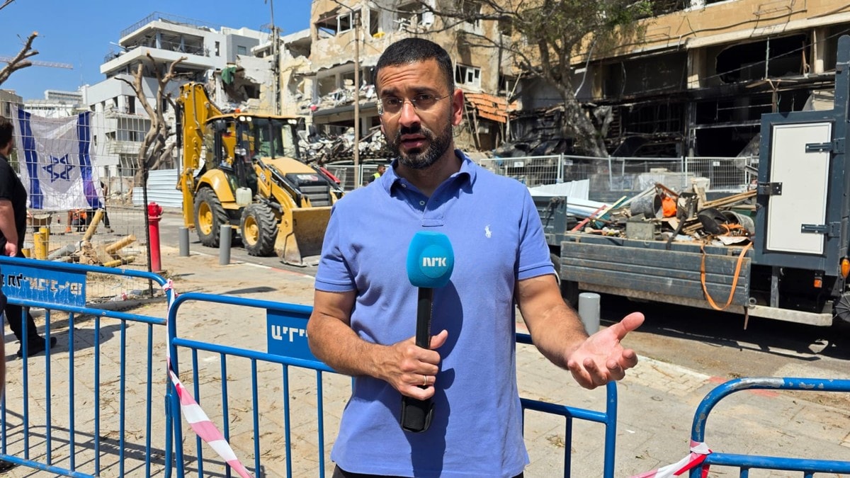 Journalister sliter med å dekke krigen fra begge sider