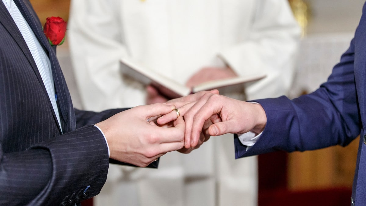 Den norske kirke vil si unnskyld til skeive
