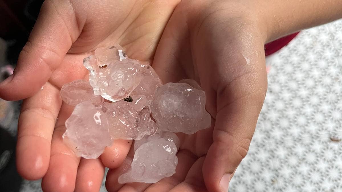 Enorm hagl: – Vi måtte bare søke dekning