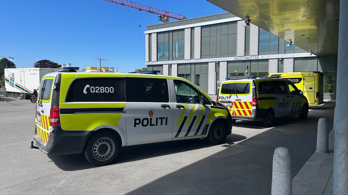 Mann alvorlig skadd etter knivstikking ved akuttmottak