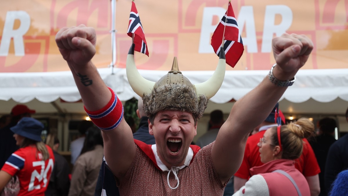 Folkefesten er i gang: – Vikingene er i VM!