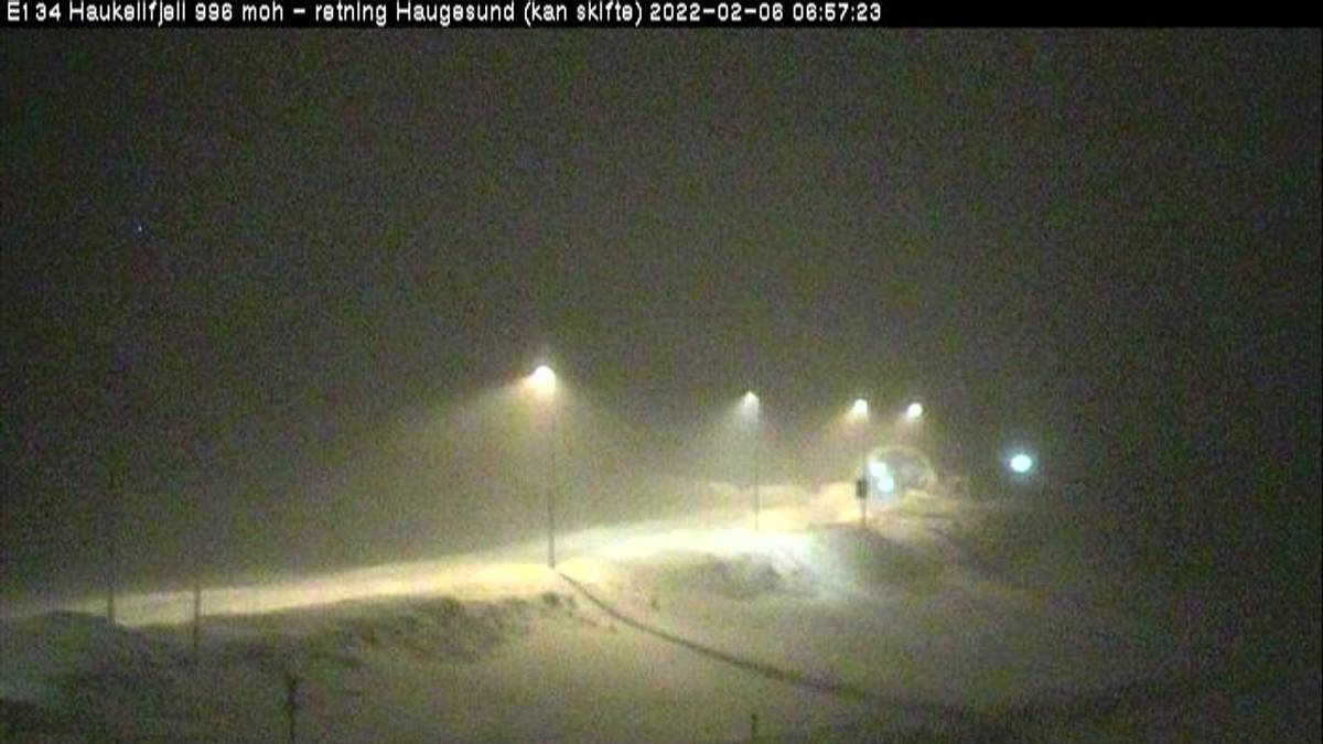 Kolonnekjøring over Haukeli – Siste nytt – NRK