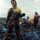 Foto: AP Exxon Valdez Oil Spill Clean Up