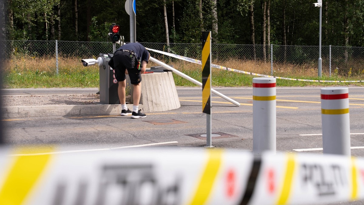 Syklist kritisk skadet etter krasj med bom i Sandefjord