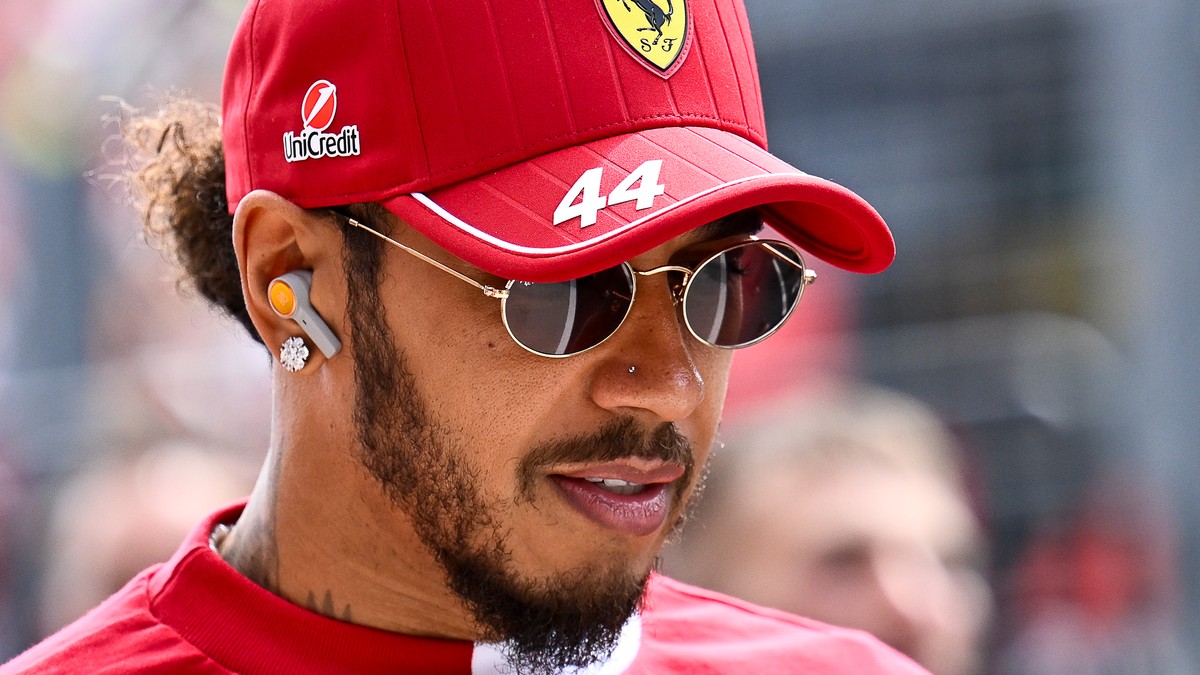 Ferrari-kompisen forsvarer Hamilton: – Et engangstilfelle
