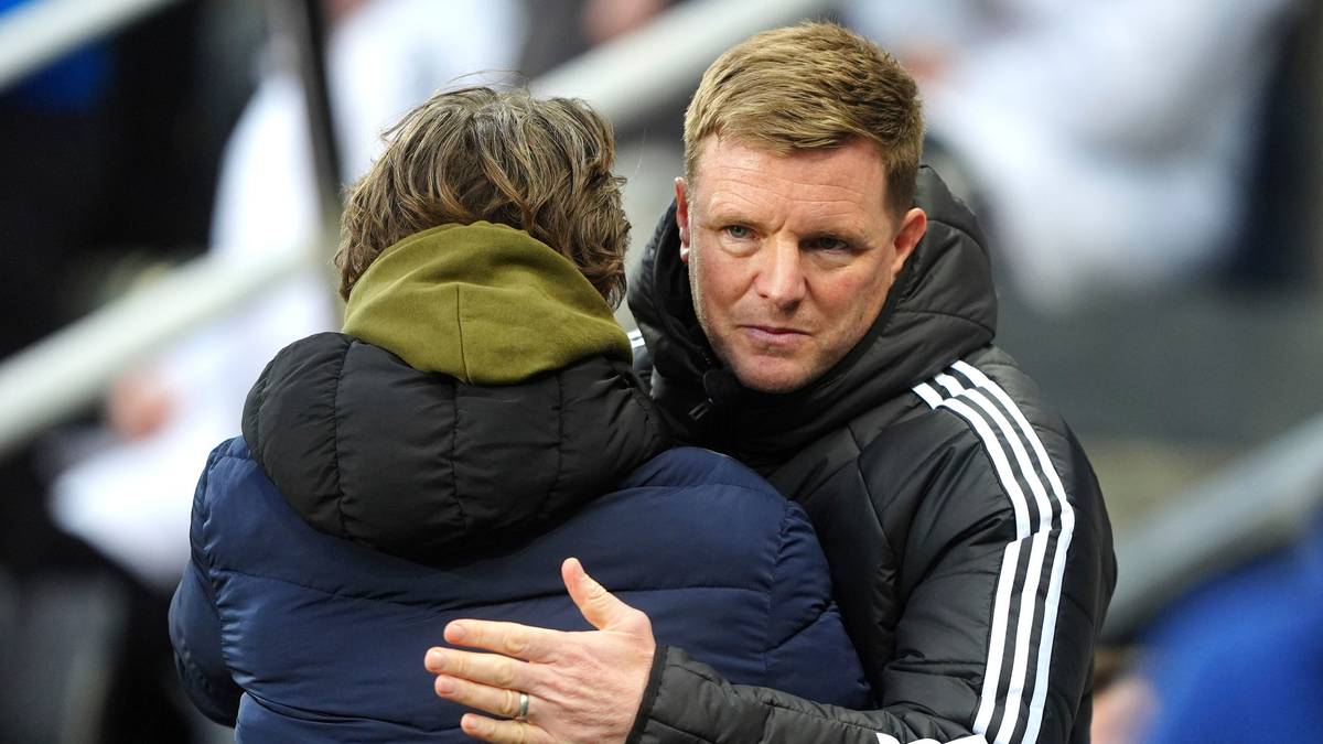 Newcastle-manageren på sykehus – mister kampen mot Manchester United