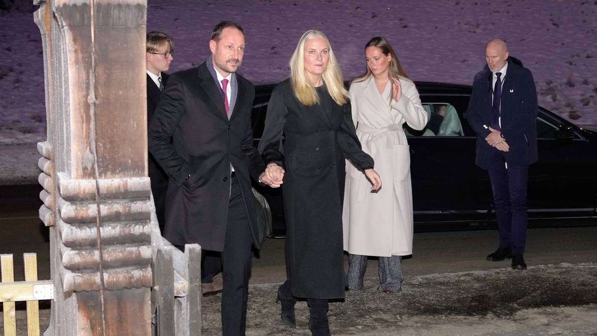 Tar til motmæle mot kritikk og anklager rundt sønnens straffesak