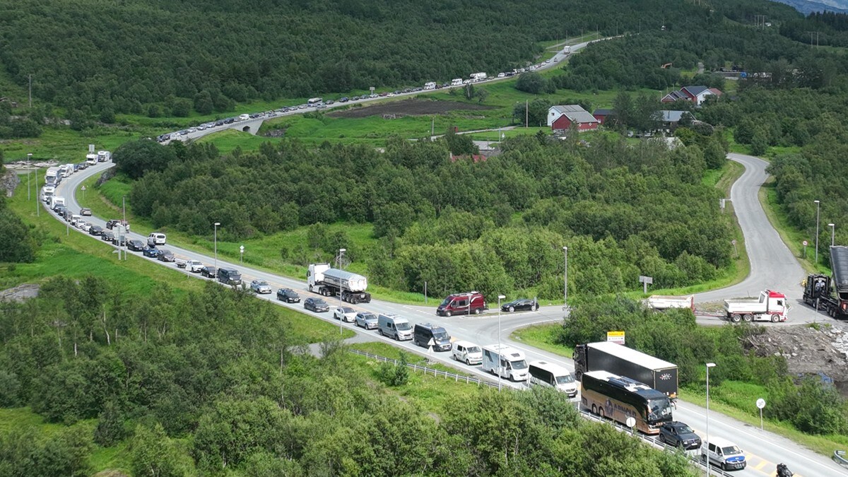 Kilometer lange køer etter E6-stenging: Nå tas det hastegrep på omkjøringen