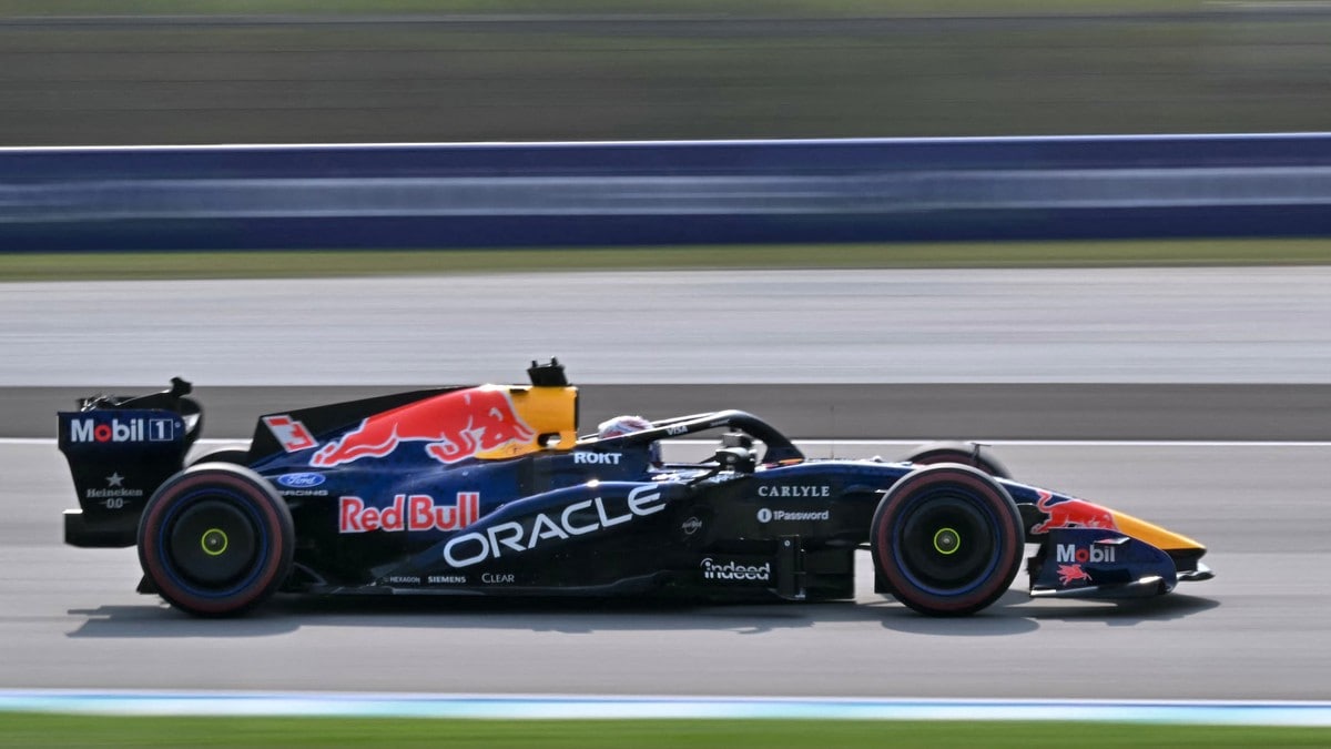 Verstappen raskest i Malaysia
