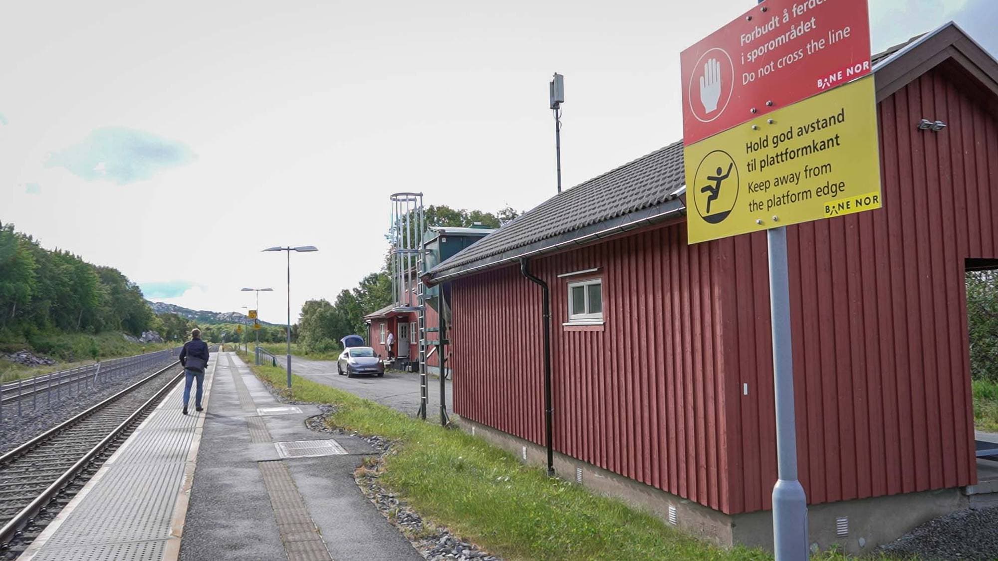 Oteråga Togstasjon
