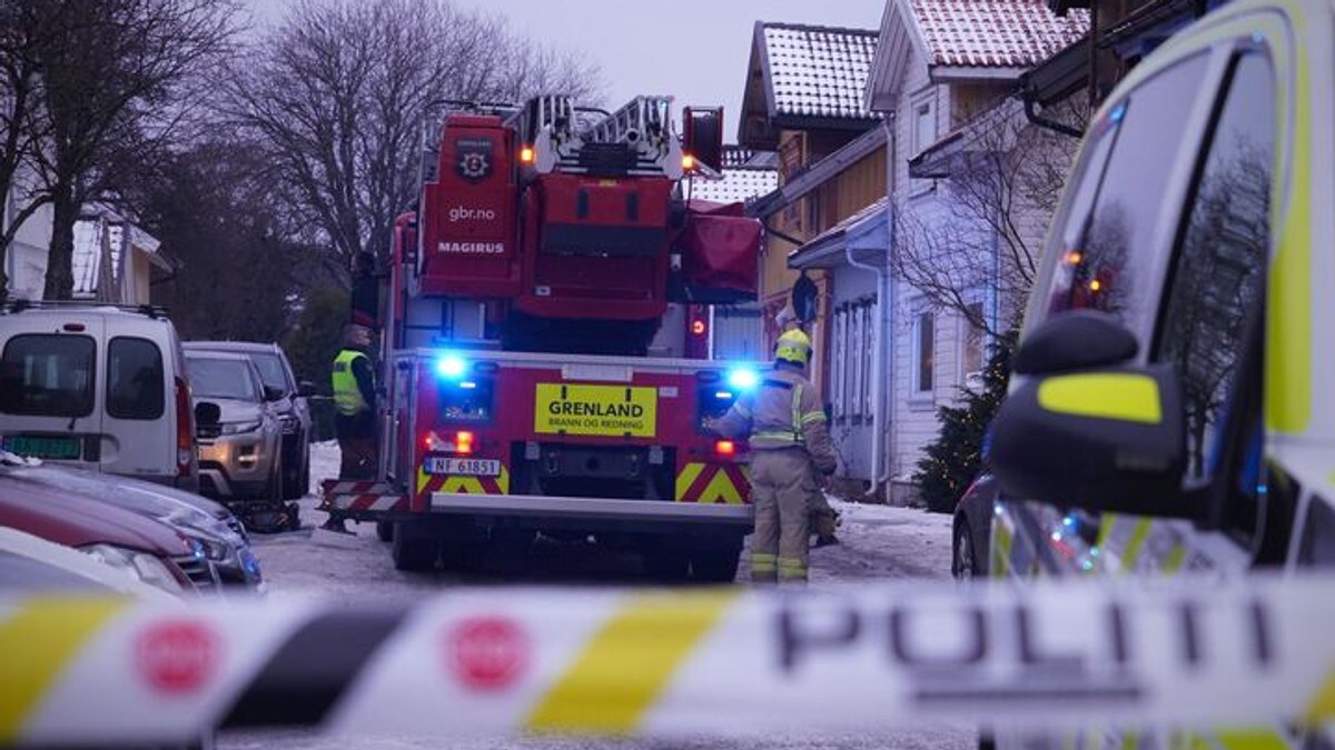 Brann i enebolig i Skien – mann i 60-årene er død