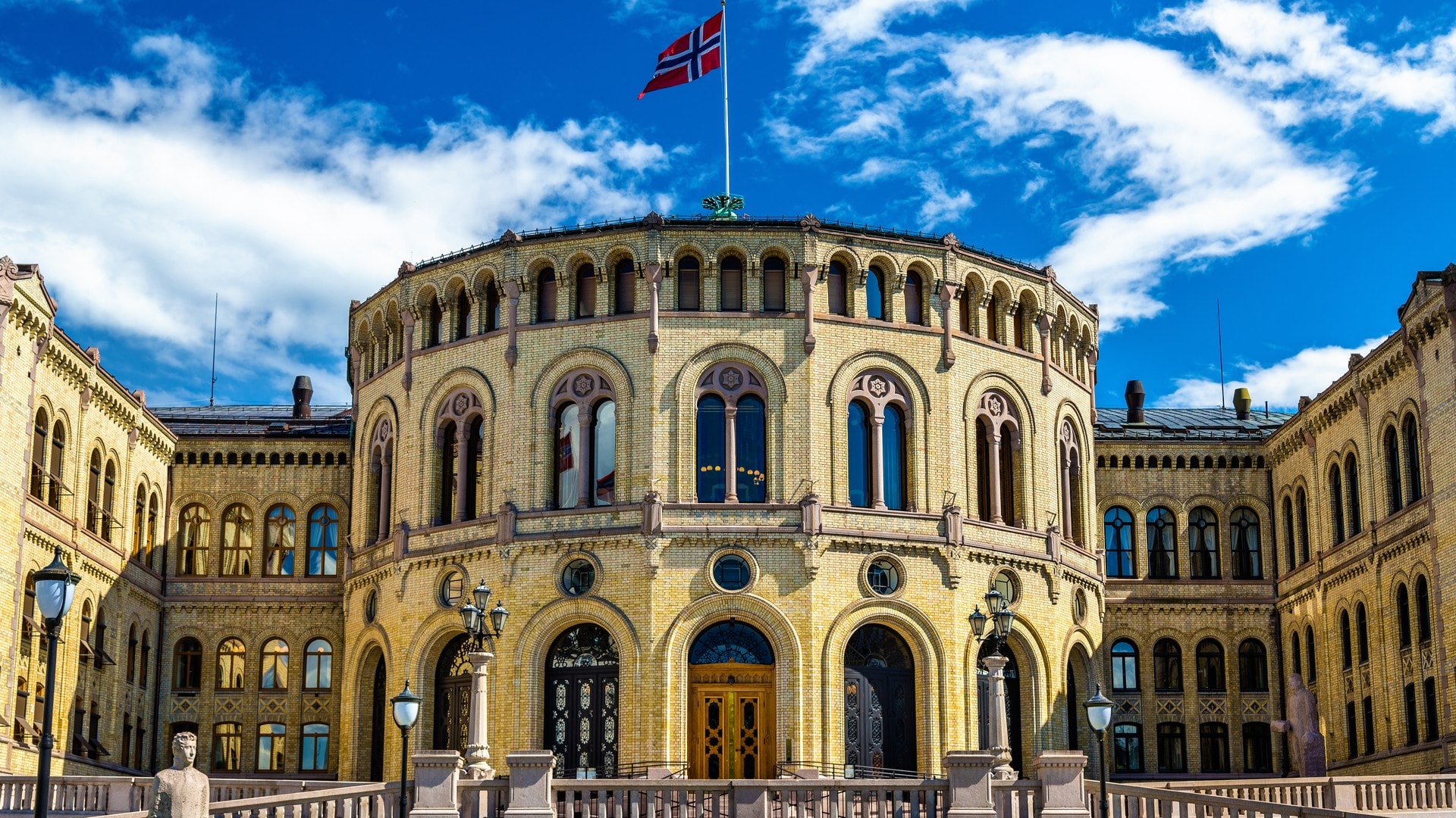 Скандал в Осло: визит «Азова» в парламент Норвегии вызвал критику