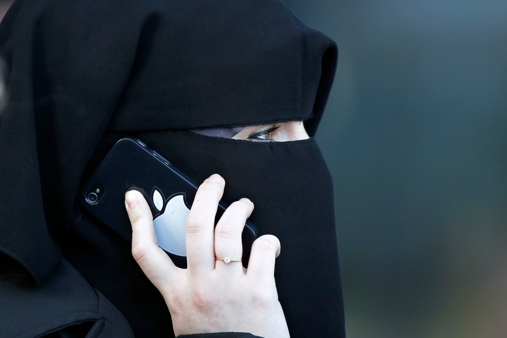 Danmark innfører forbud mot burka og nikab