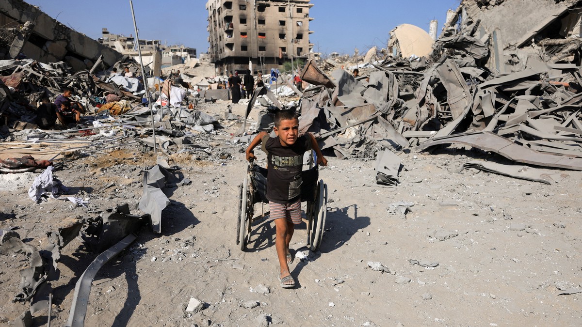 Israel godkjenner okkupasjon av Gaza by: Millioner må flykte
