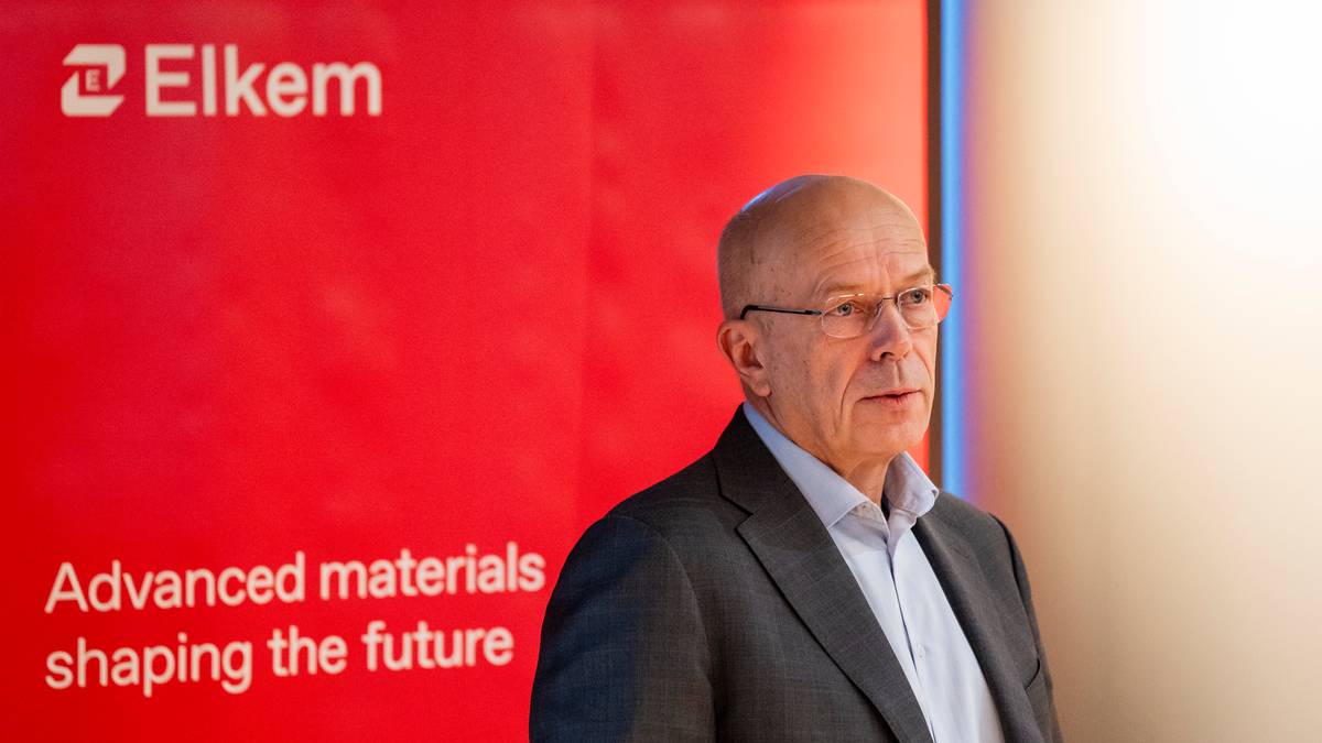 Elkem sel delar av selskapet til Bluestar