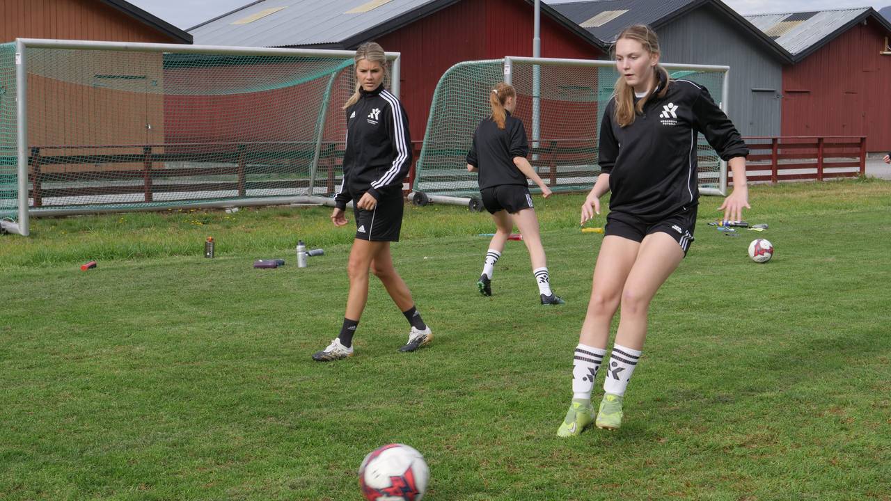 Hegerberg fotballskole i Sunndal