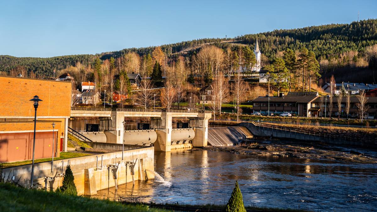 Skal oppgradere lukene i kraftverk