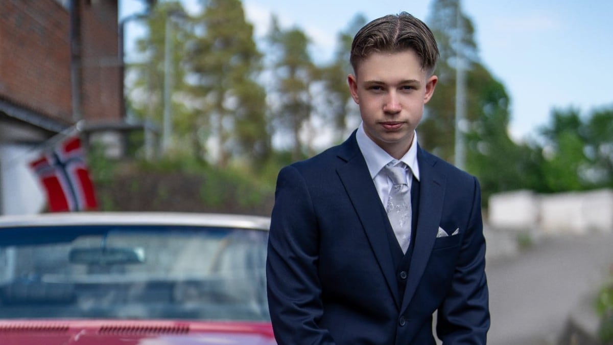 Adrian (16) døde i MC-ulykken i Tønsberg: – Det er ufattelig trist