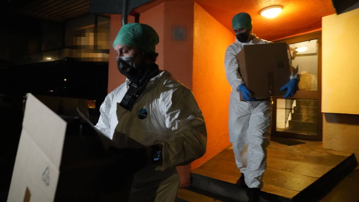 Terrorsiktede erkjenner å ha plassert bomben