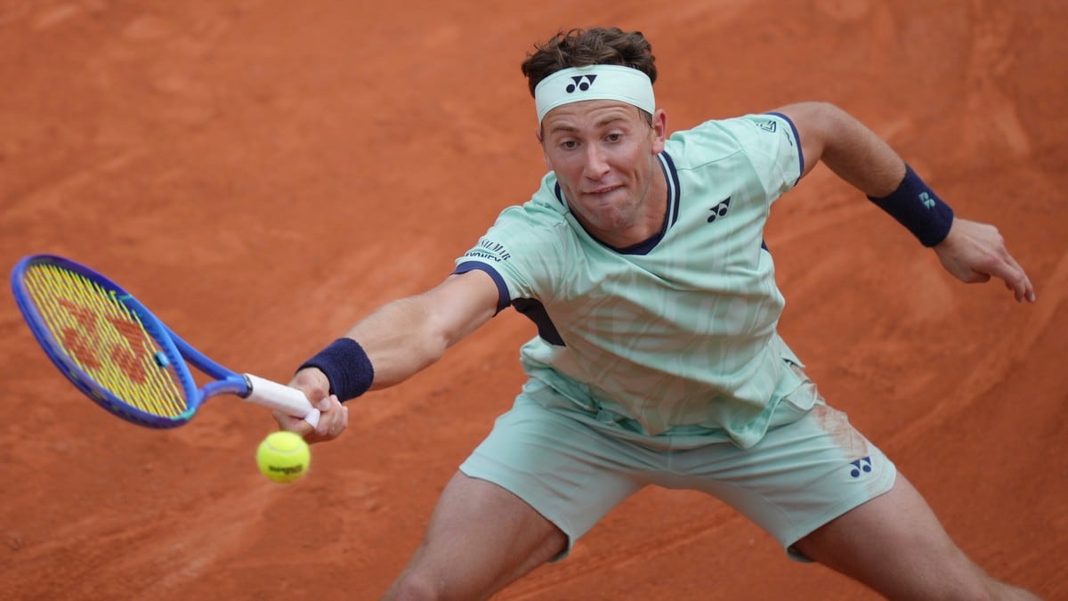 Casper Ruud vidare i Swiss Open – fyrste siger etter kneskaden