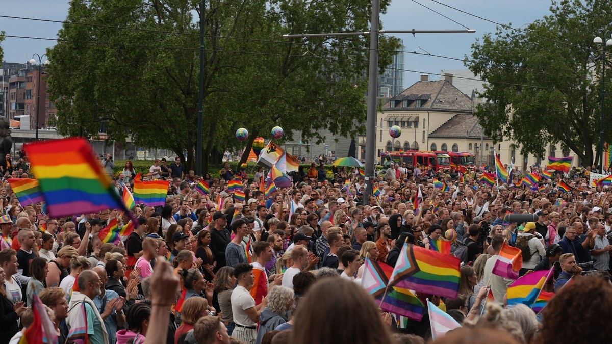 Politiet anbefaler å utsette pride-arrangement – fleire vil gjennomføre likevel