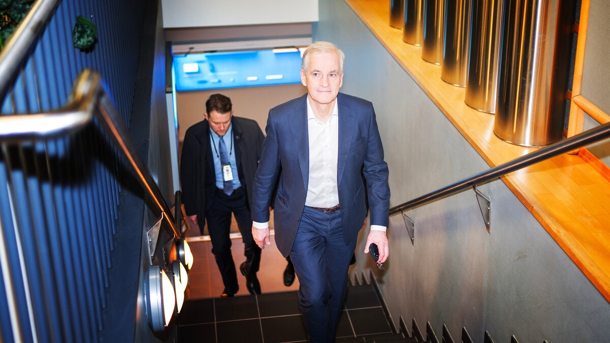 Støre: Pilene peker i riktig retning