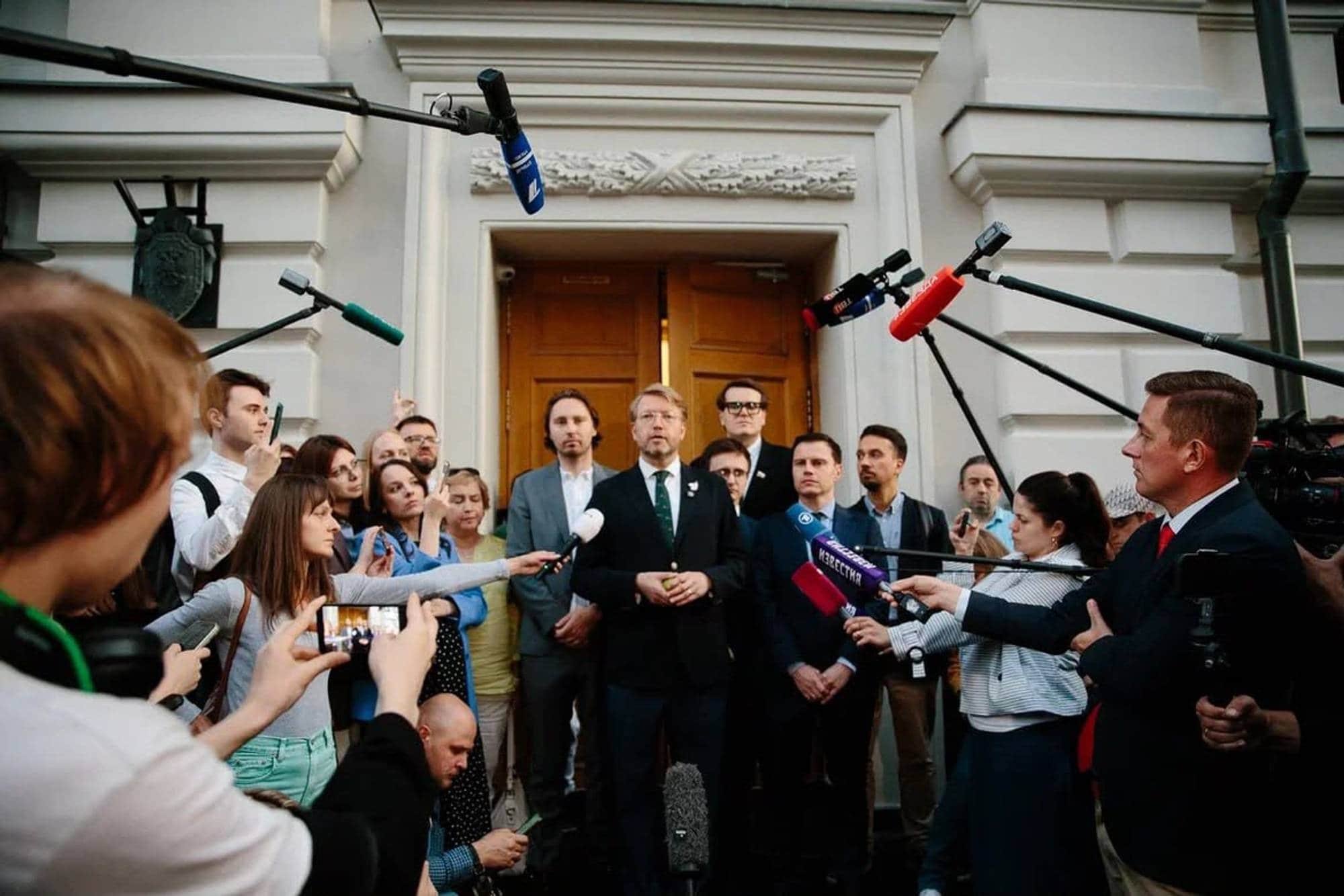 Bilder vi hat fått av partiet Jabloko tatt mandag 10. august, da det ble klart at de ikke får stille til valg i parlamentsvalget. 