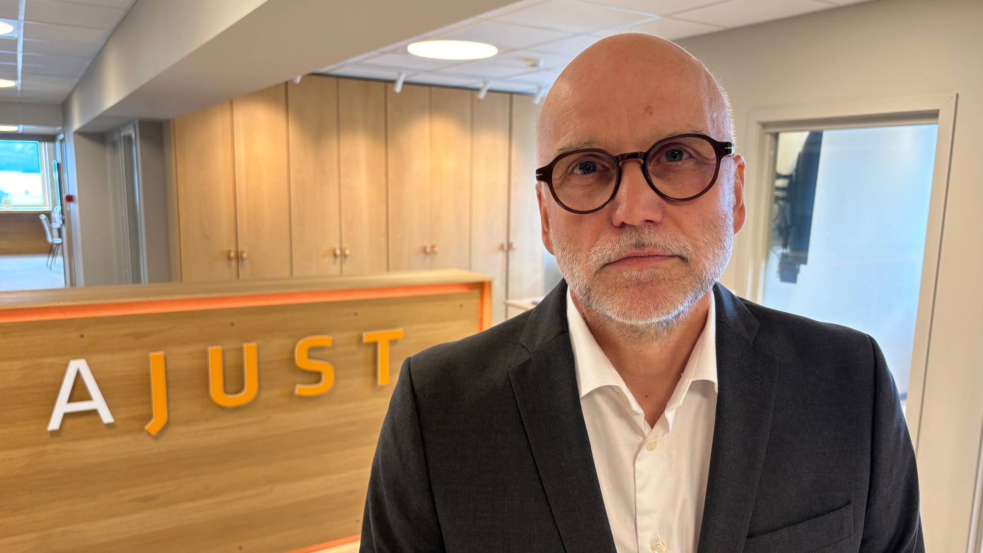 Advokat John Erik Nygaard på kontoret Ajust i Mo i Rana.