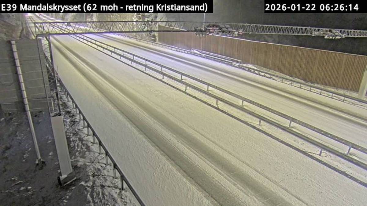 Har sendt ut brøytemannskaper: – Kjør forsiktig