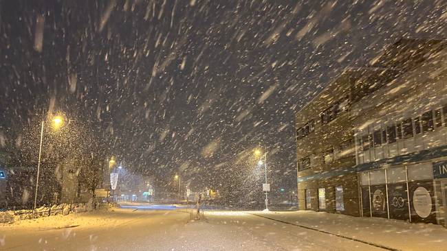 Snowy weather in Midt-Troms.