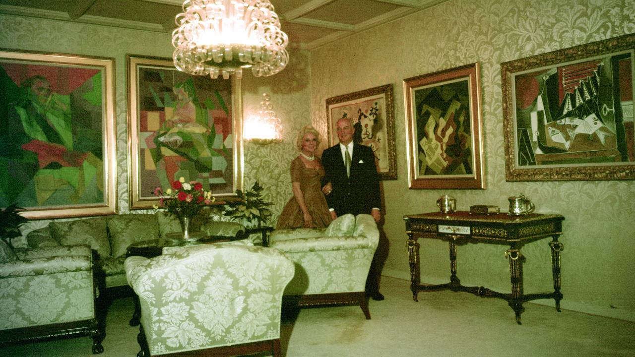Ekteparet Sonja Henie og Niels Onstad i deres hjem på Landøya, oktober 1960.