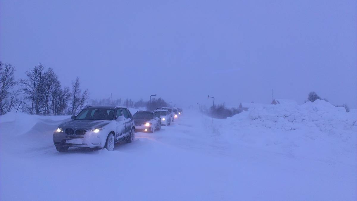 Stengte veger og kolonnekjøring – NRK Vestfold og Telemark – Lokale ...