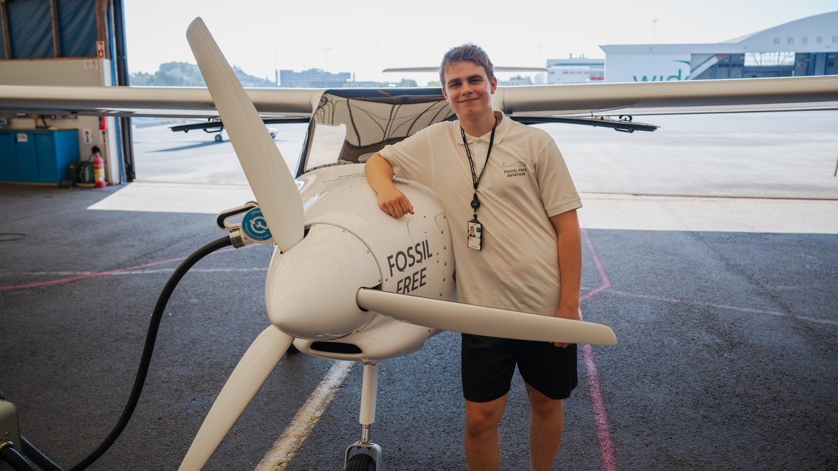 Einar (16) er første i Noreg med elfly-pilotopplæring