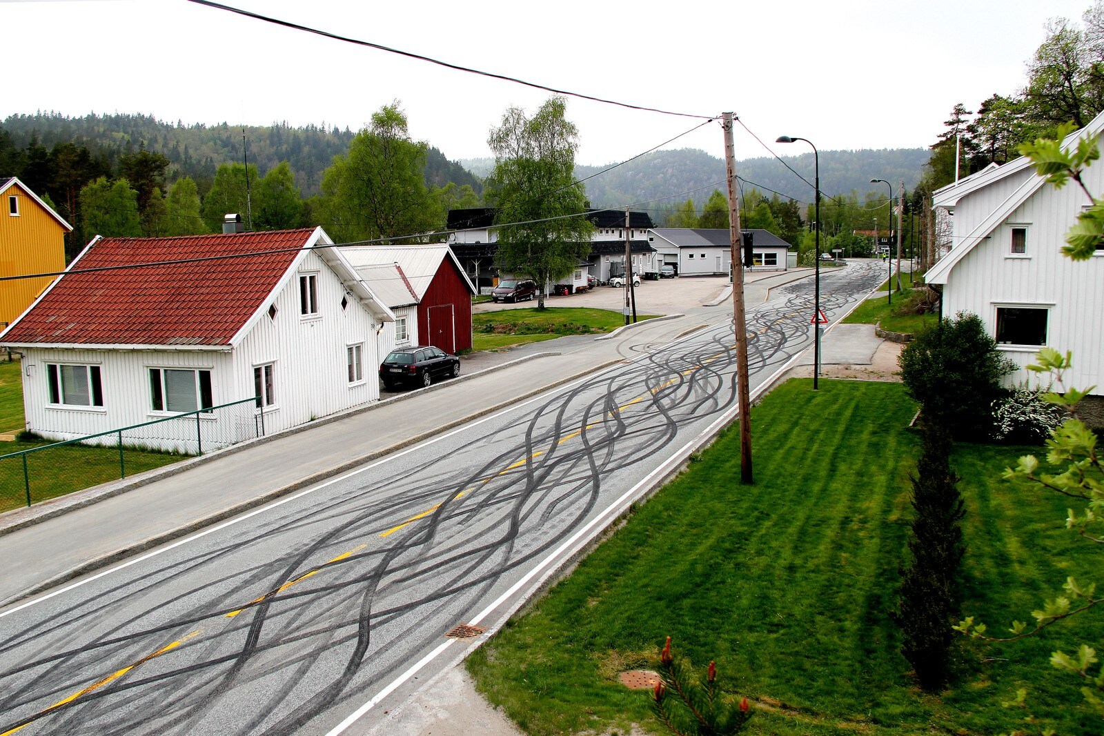 M-U9OrWUYyGGfWHrfwBVdQVov_UHyKaxw5Tlb7_yR7pg