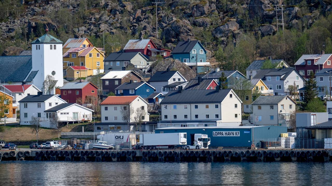 Loppa havn, Øksfjord