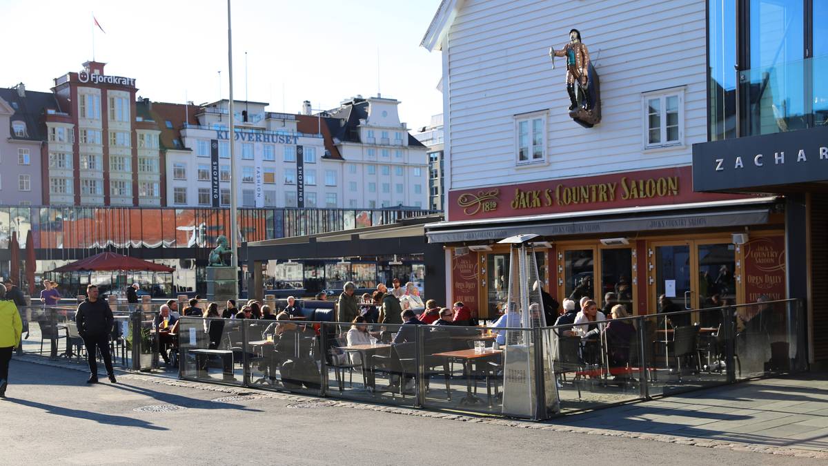 Restaurant Utsett For Innbrot I Bergen Fann Handlevogn Full Av Tjuvegods Like Ved Nrk Vestland 