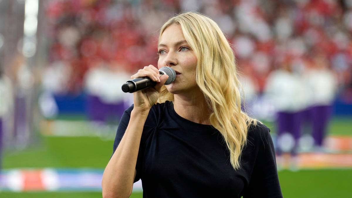 Astrid S anklages for plagiat etter framførelse av nasjonalsangen