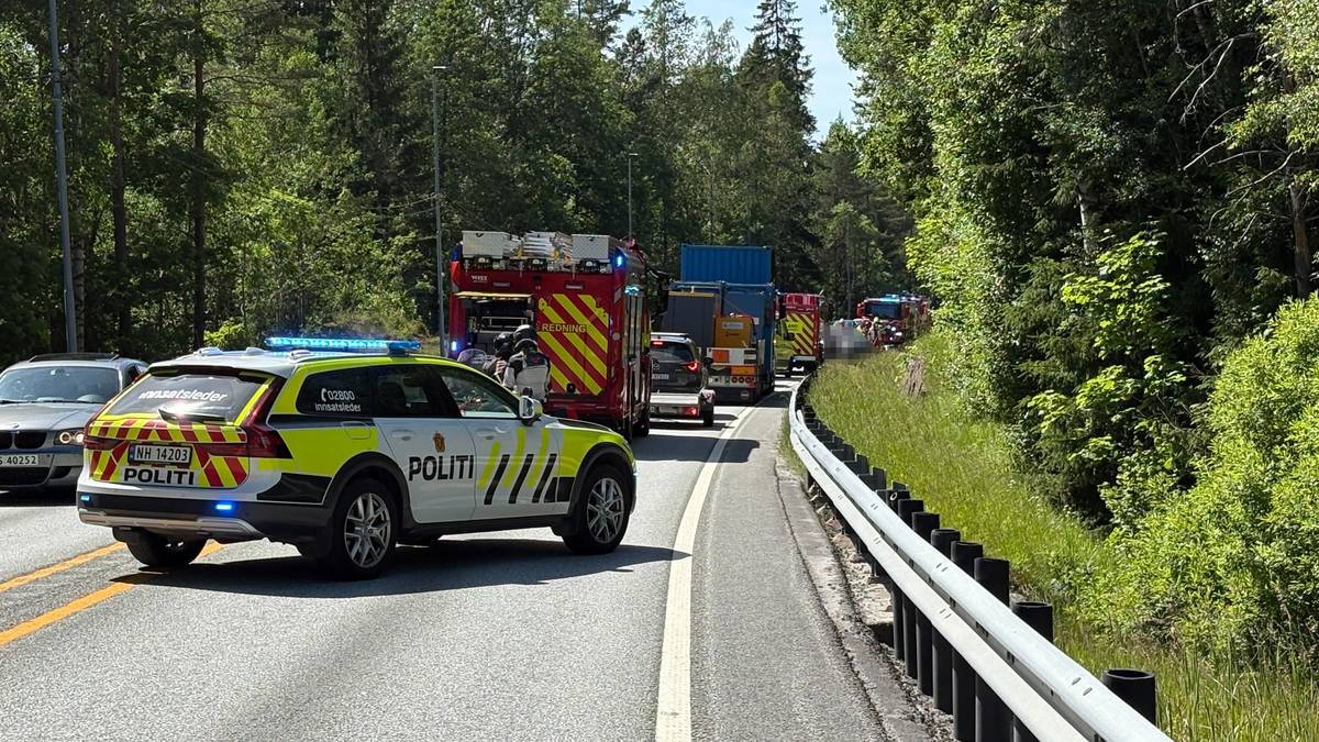 Mann fra Agder skadd i bilulykke
