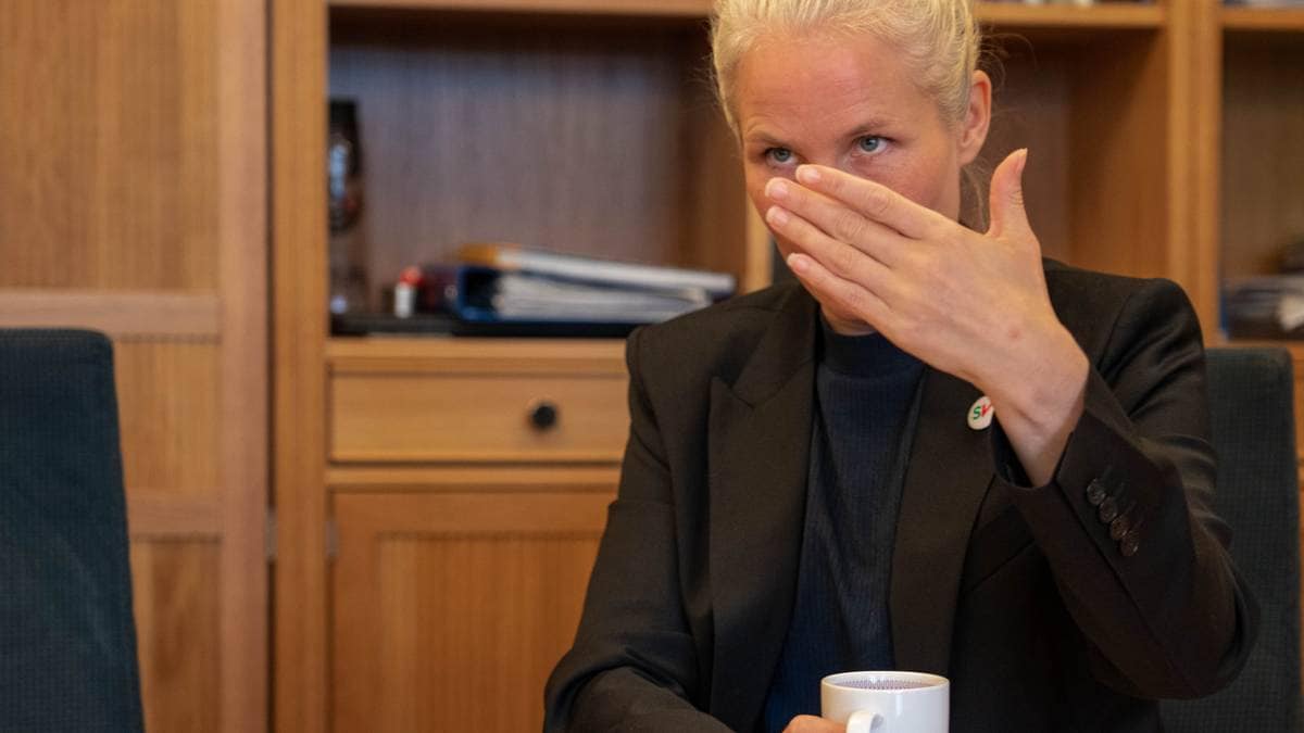 Budsjettfloke utløser kravkrig mot regjeringen