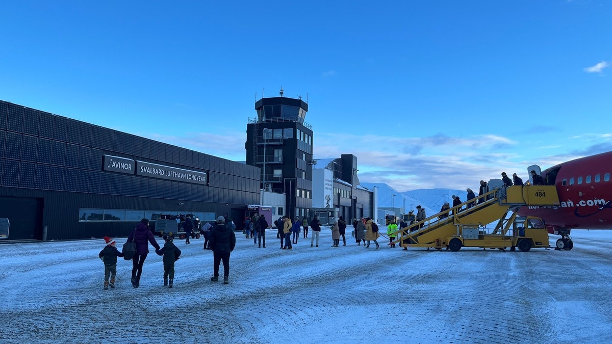 Hasteinnfører Tolloven på Svalbard